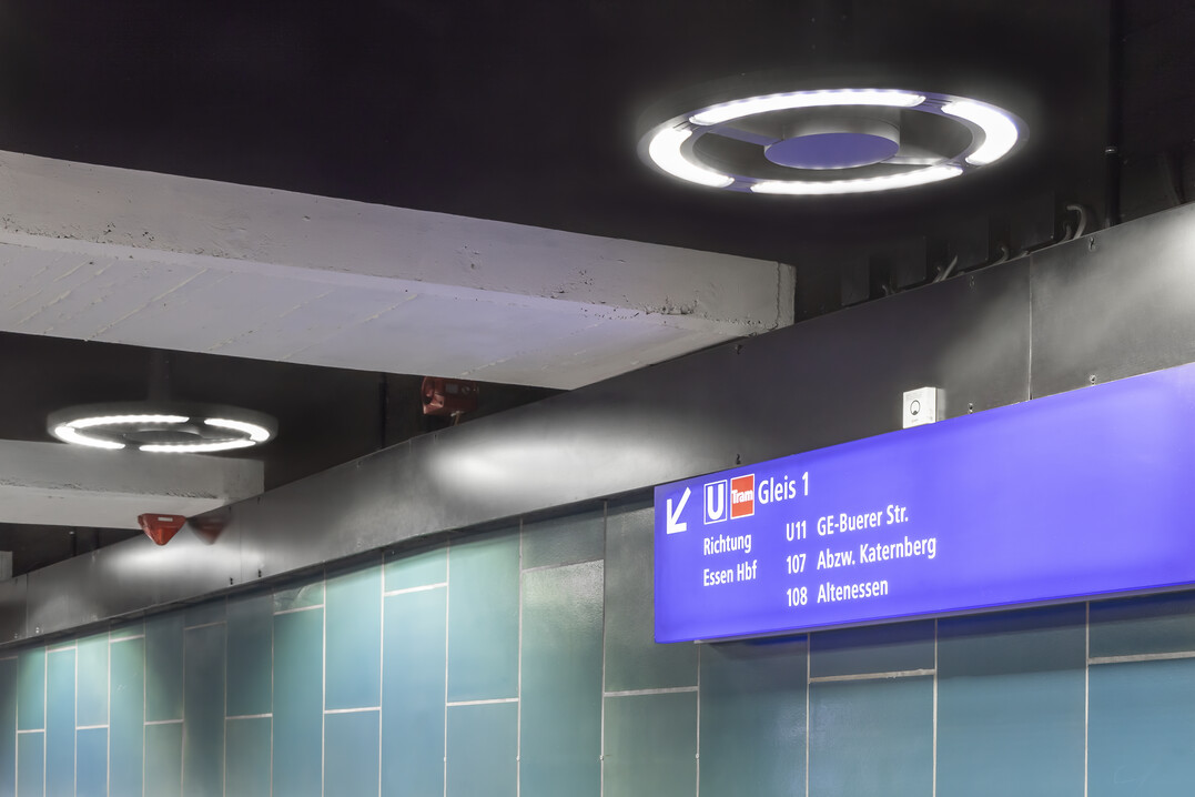 Die kreisrunden CFS540 LED Leuchten sind ursprnglich fr Straen und Pltze gedacht.