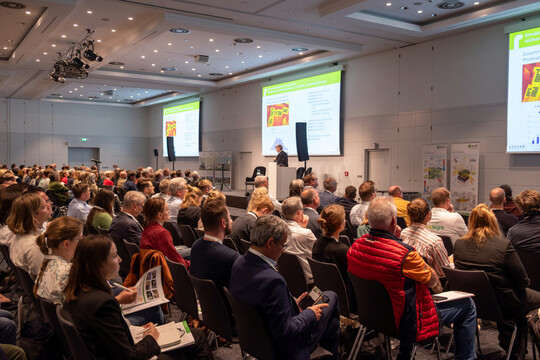 ber 200 Teilnehmer trafen sich auf dem BuGG-Fachkongress Anfang Mai in Berlin.