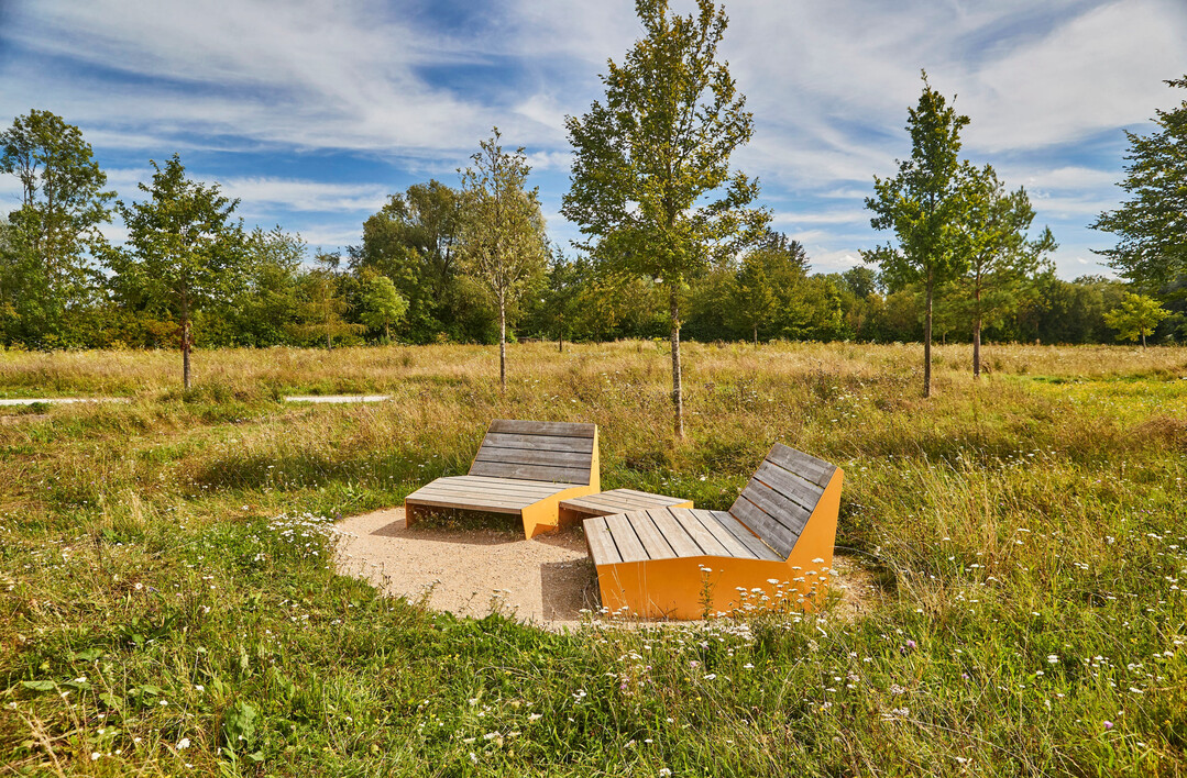 Farbenfroh und vielfach variabel� die BLOC-Elemente von Vestre