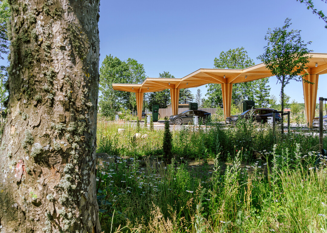 Cobe arbeitet auch an kleinere Projekten, wie etwa an ultraschnellen Elektro-Ladestationen.