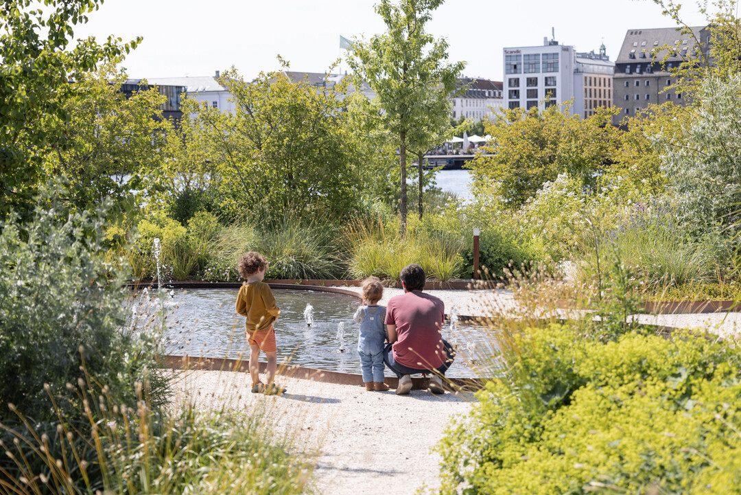 Nicht nur grafisch von oben spannend, sondern auch inmitten des Parks.