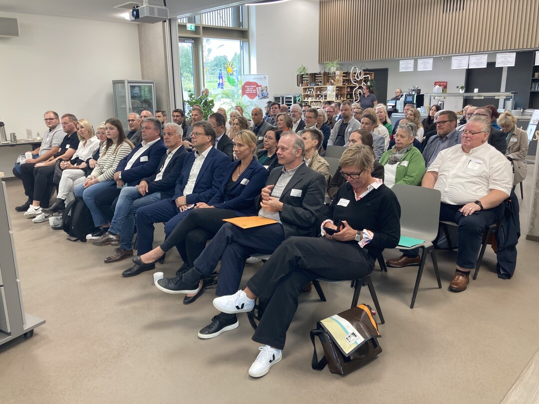 Teilnehmer beim Forum Gartenschauen auf der Landesgartenschau in Fulda