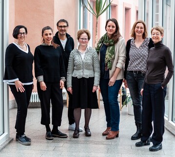 Nach den Wahlen: Gudrun Rentsch, Claudia Blaurock,Jrg Homann, Irene Burkhardt, die beiden neuen Mitglieder des Prsidiums Prof. Dr. Antje Backhaus und Martina Gaebler sowie Prof. Ulrike Bhm (v.l.n.r.).