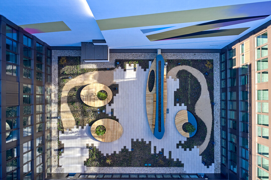 Blick von oben auf den Innenhof des "Taurus"