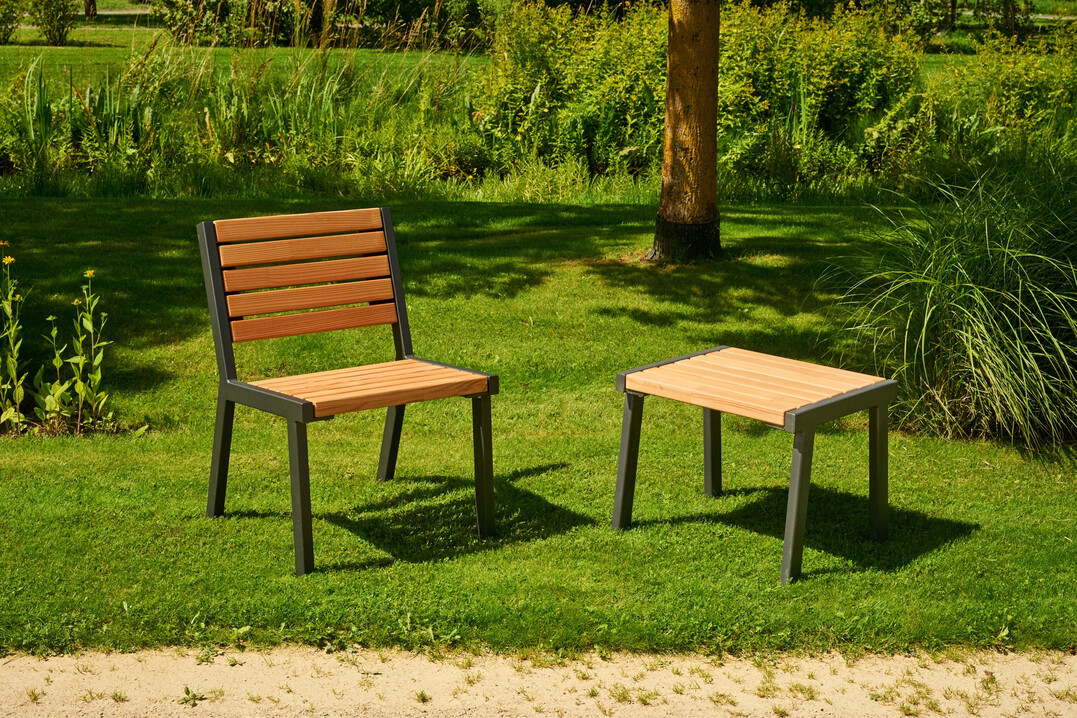 Parkst�hle aus der Serie KIEL