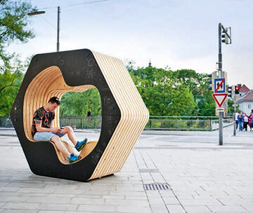 Smartes Stadtmbel Designmonat Graz 2017
Planung Hohensinn Architektur + Miniform Fritz Friedrich GmbH
Plne und Modell Luisa Benkeser