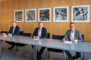Martin Falenski, Hauptgeschftsfhrer der Bundesingenieurkammer (BIngK); Felix Pakleppa, Hauptgeschftsfhrer des Zentralverband Deutsches Baugewerbe (ZDB); Dr. Tillman Prinz, Bundesgeschftsfhrer der Bundesarchitektenkammer (BAK)