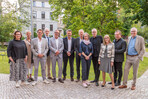 Der neu gewählte Vorstand der Architekten- und Stadtplanerkammer Hessen, v.l.n.r. Irene Maier, Simone Ferrari, Tobias Rösinger, Udo Raabe, Hans-Peter Kissler, Torsten Becker, Jörg Krämer, Gabriele Schmücker-Winkelmann, Gerhard Greiner, Corinna Endreß, Holger Zimmer, Joachim Exler