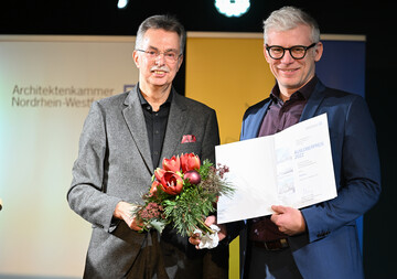 Ernst Uhing und Martin Harter bei der Verleihung des Ausloberpreis 2022.