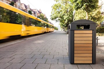 Mit einer Gesamtkapazitt von bis zu 1.200 l verarbeitet der Behlter das 5-fache seines eigentlichen Fassungsvermgens. 