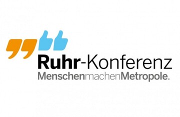 Zur Frderung der Grnen Infrastruktur im Ruhrgebiet hat Umwelt-Staatssekretr Dr. Heinrich Bottermann einen Frderbescheid in Hhe von rund 700.000 Euro an den Regionalverband Ruhr (RVR) bergeben.