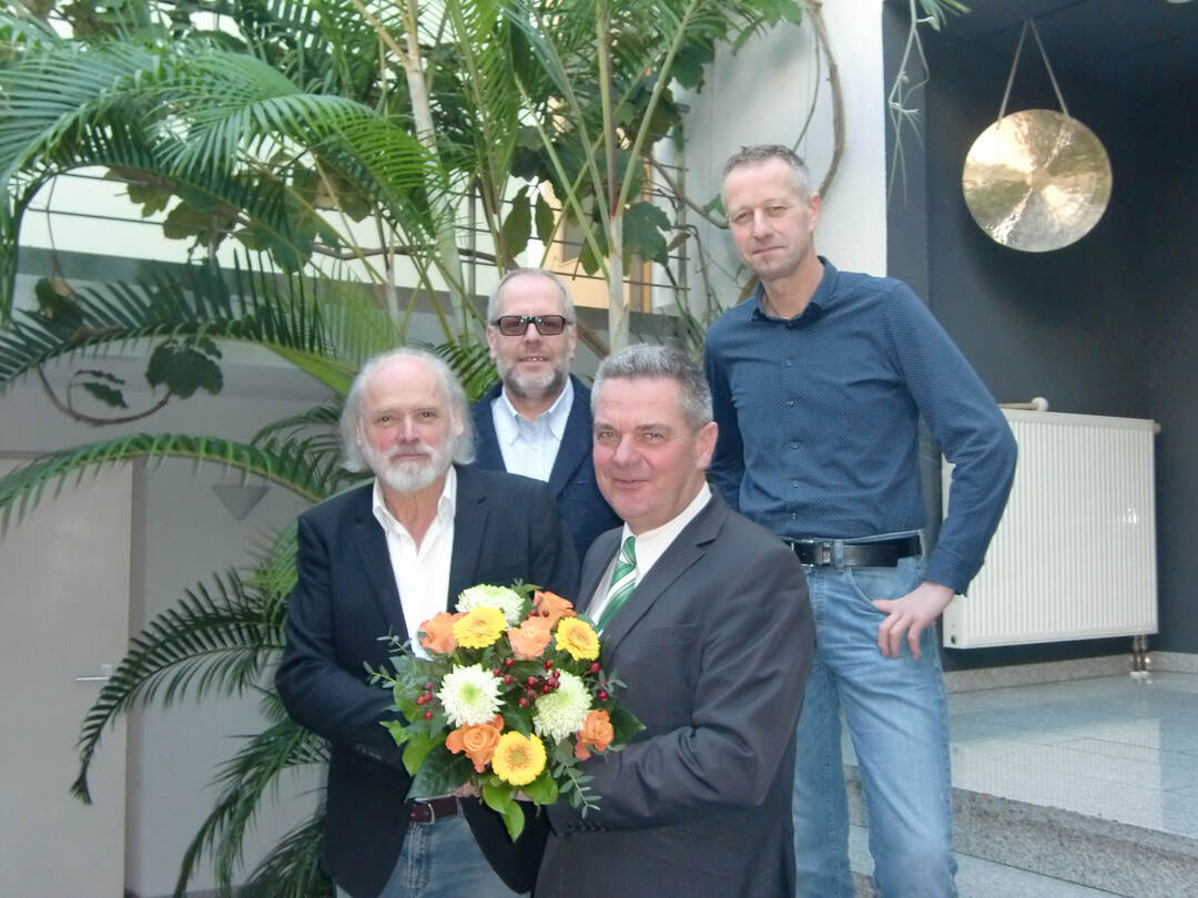 Prof. Hubert Möhrle übergibt nach acht Jahren den Vorsitz der Gesellschafterversammlung an Gerhard Hugenschmidt