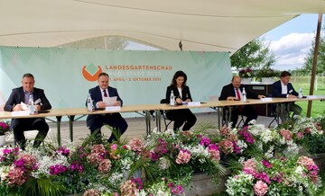 Ehrengste zur Halbzeitbilanz der Landesgartenschau