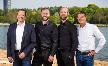 GF Adler & Olesch (v.l.): Michael Olesch, Thomas Dill, Ben Warnecke, Michael Adler. 