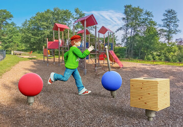 LUUPZ - go rounds heien die neuen Kinderkarusselle von PLAYPARC, die maximale Lebensfreude und Energie bei minimalem Platzbedarf auf den Spielplatz bringen.