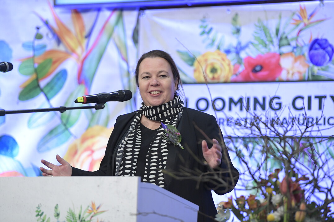 Umwelt- und Landwirtschaftsministerin Ursula Heinen-Esser bekennt sich zu den NRW-Gartenschauen.