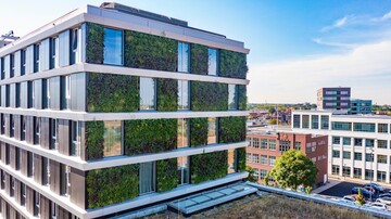 Mit DNA InsectScan von Mobilane kann die Biodiversitt an Fassadenbegrnungen sichtbar gemacht werden