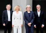 v.l.n.r.: Martin Müller, Evelin Lux, Andrea Gebhard, Professor Ralf Niebergall