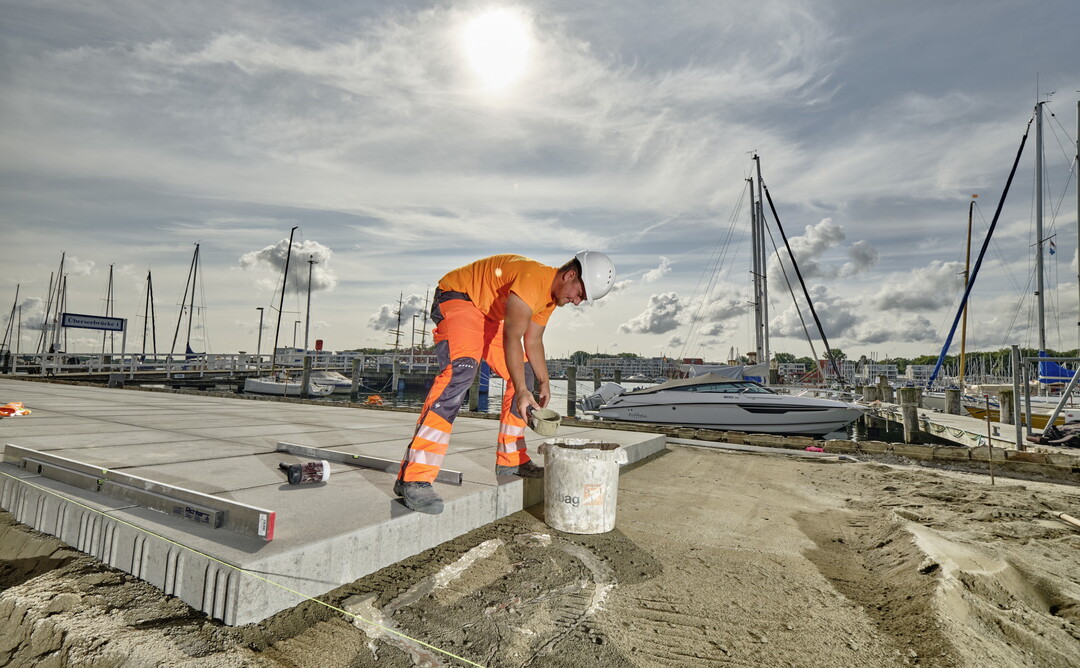 Lbecks neue Travepromenade in Travemnde